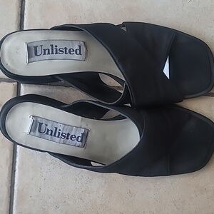 Crisscross Strap Mules Sandals SZ 8M